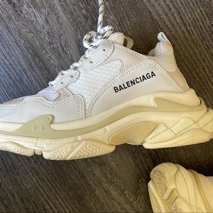Balenciaga triple S